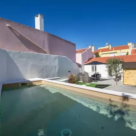 Pool-lisbon City Centre-garden-wifi-1d *